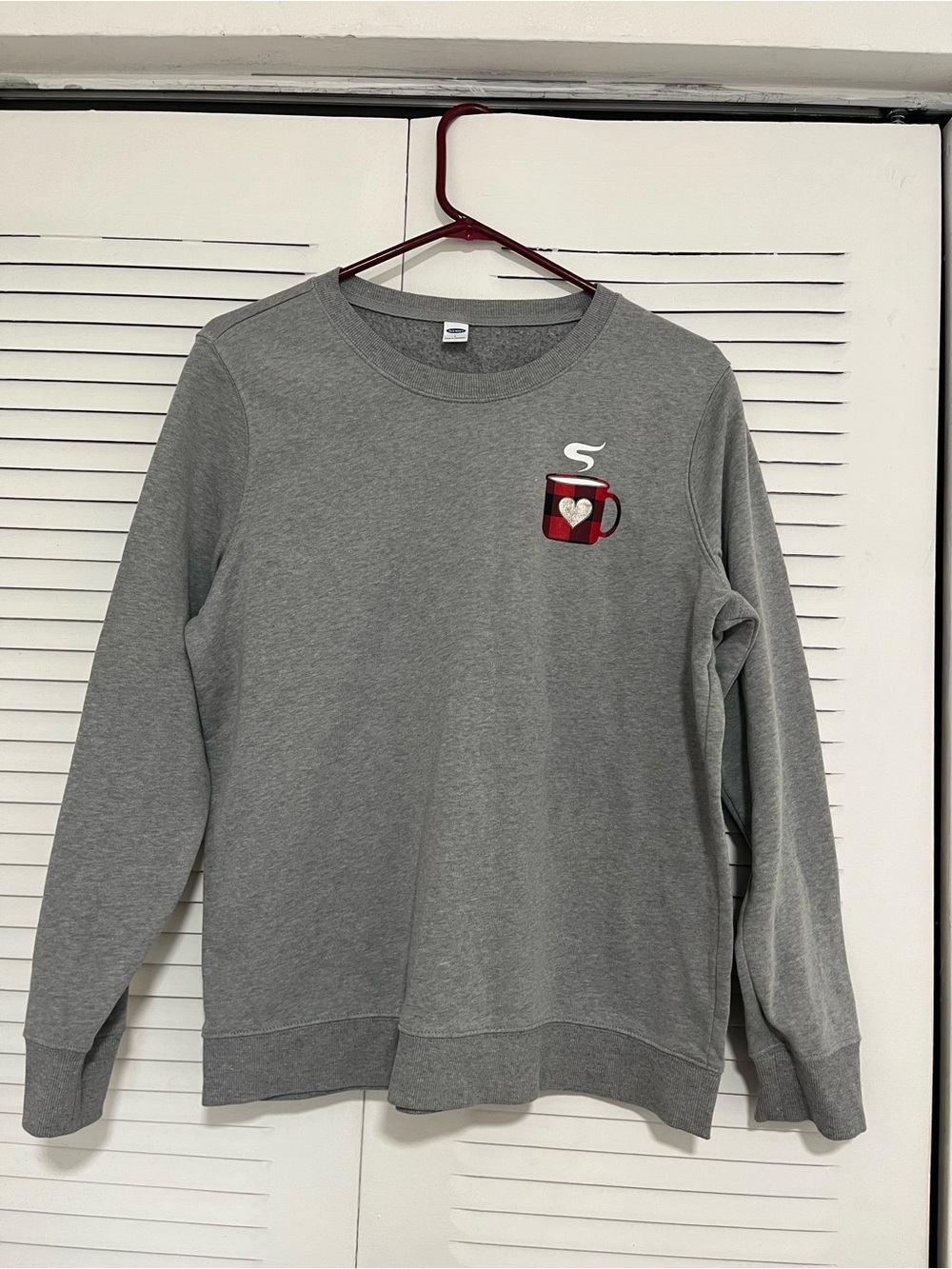 Old Navy Gray Crewneck with Red Mug Heart Graphic